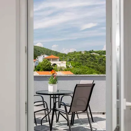 In - Insel Krk 45252 아파트 *